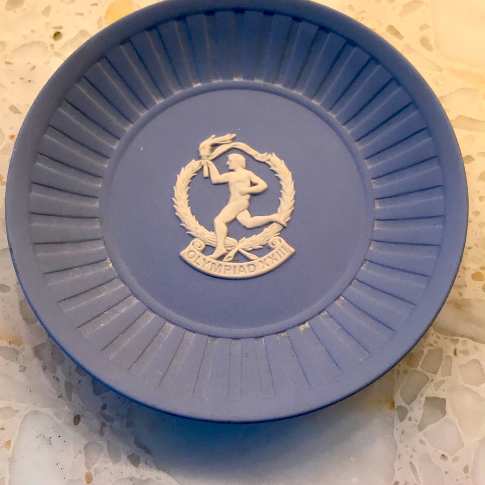 Wedgwood 4.5” trinket dish
